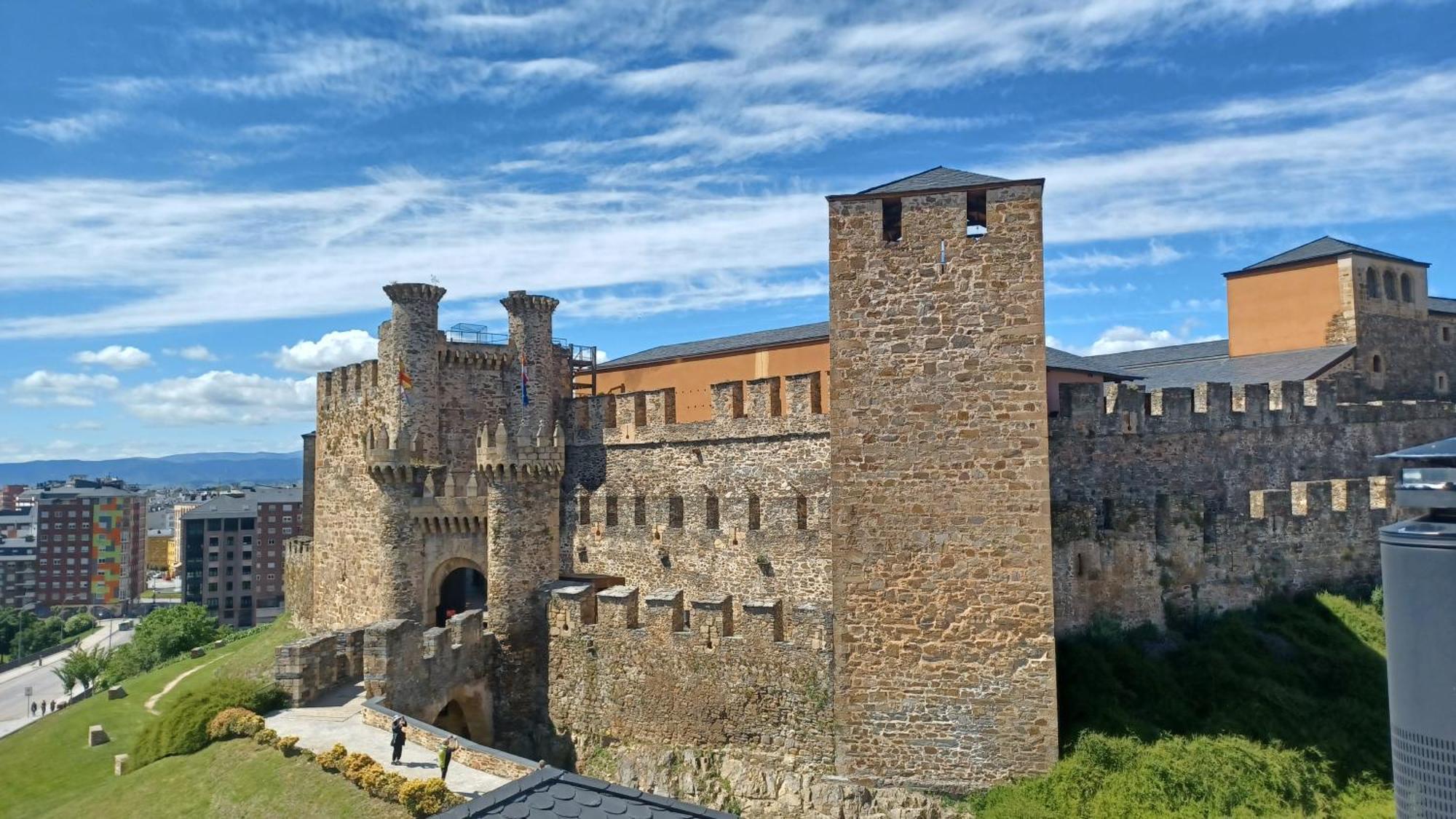 Apartamento Castillo Ponferrada. Kültér fotó